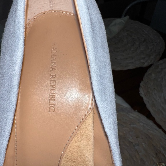 Pointy Toe Suede Pump Banana Republic Baby Blue - Picture 7 of 10